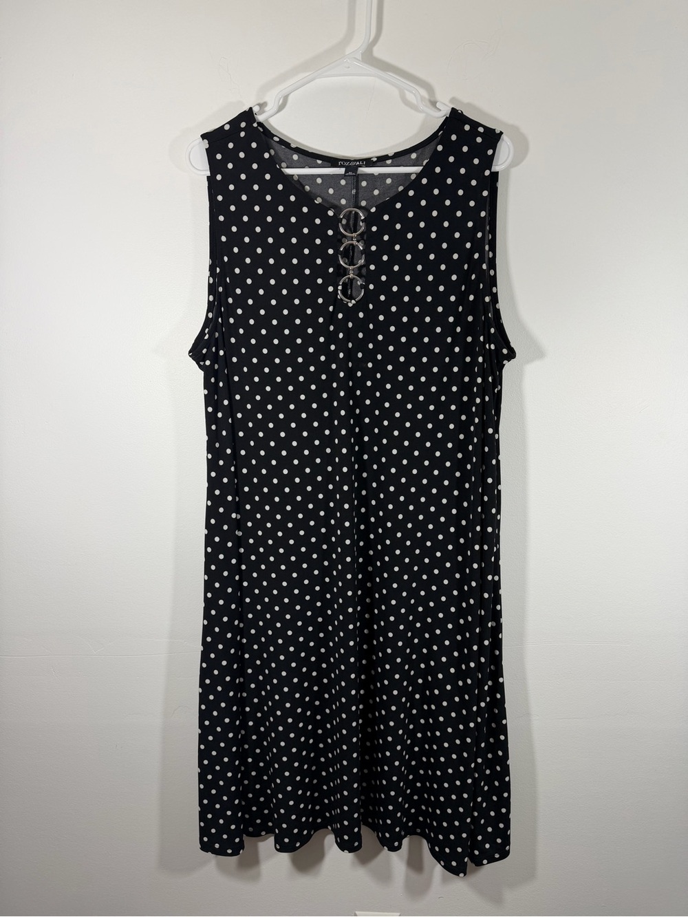 Roz & Ali Polka Dot Sleeveless A-Line Dress - Black/White